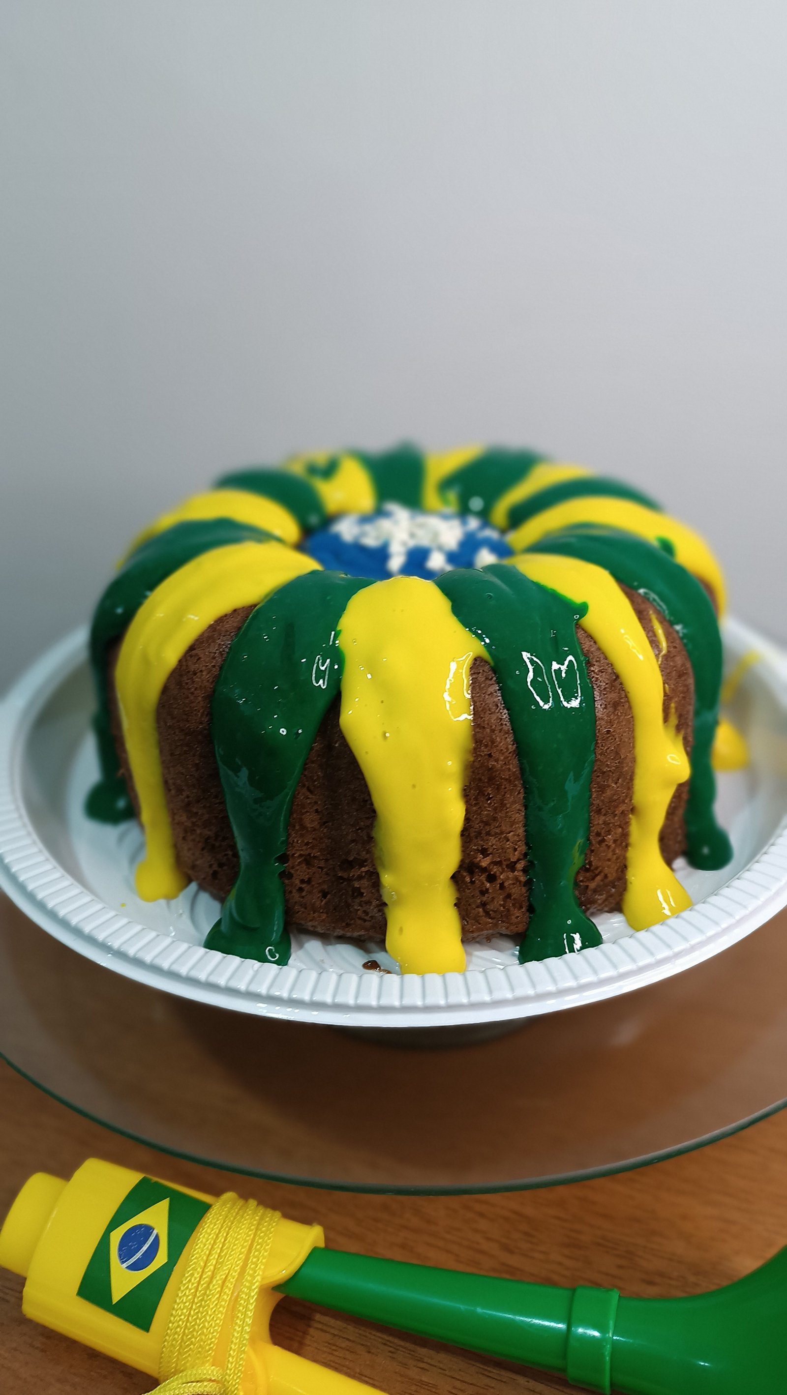 Bolo Brasil feito pela Sabor Eterno