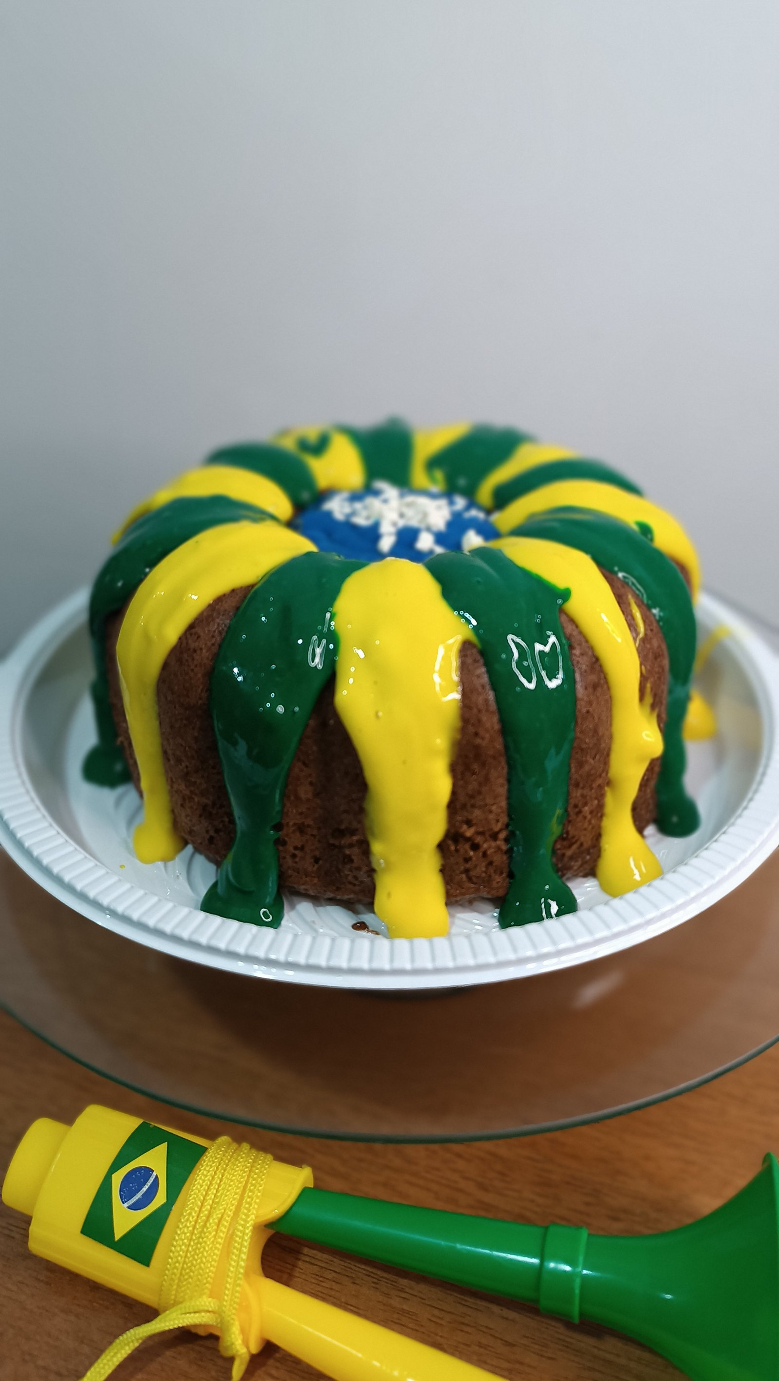 Bolo Brasil decorado